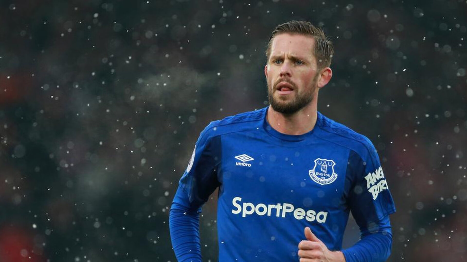 恩多比·恩乔：从球场到替补席，他的影响力无处不在，恩多多最新消息